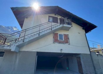 Facciata - Trilocale Frazione Neyran Dessus, Brissogne - foto 1