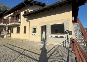 Facciata - Three-room apartment Frazione Neyran Dessus, Brissogne - photo 2