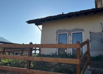 Facciata - Three-room apartment Frazione Neyran Dessus, Brissogne - photo 4