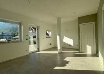 Cucina - Three-room apartment Frazione Neyran Dessus, Brissogne - photo 8