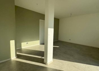 Cucina - Three-room apartment Frazione Neyran Dessus, Brissogne - photo 9