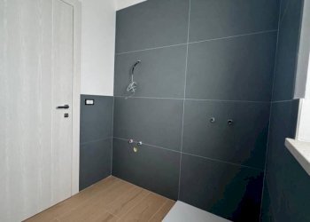 Bagno - Three-room apartment Frazione Neyran Dessus, Brissogne - photo 17