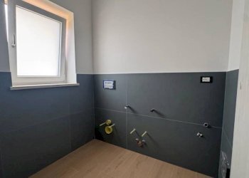Bagno - Three-room apartment Frazione Neyran Dessus, Brissogne - photo 18