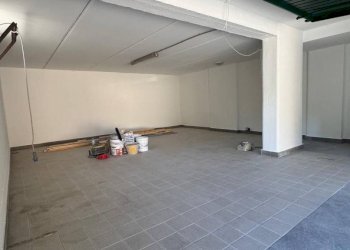 Box auto - Three-room apartment Frazione Neyran Dessus, Brissogne - photo 20