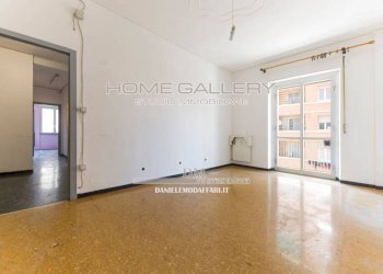 Salone - Appartamento piazza Stanislao Solari, Genova (zona Marassi) - foto 2