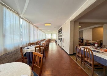 Veranda - Hotel via 4 Novembre, Celle Ligure - photo 6