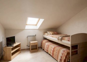 Camera da letto - Hotel via 4 Novembre, Celle Ligure - photo 16