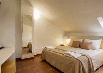 Camera da letto - Hotel via 4 Novembre, Celle Ligure - photo 19