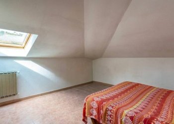 Camera da letto - Hotel via 4 Novembre, Celle Ligure - photo 20