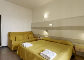 Camera da letto - Hotel via 4 Novembre, Celle Ligure - photo 22
