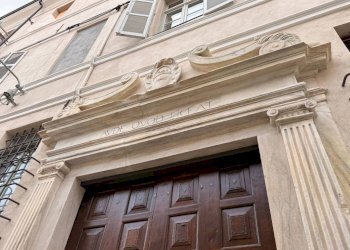 Facciata - Quadrilocale via Conte di Carmagnola, 24, Carmagnola - foto 13