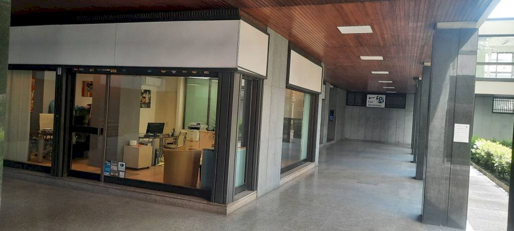 Interno palazzo - Ufficio corso Filippo Turati, 11, Torino (zona Crocetta) - foto 1