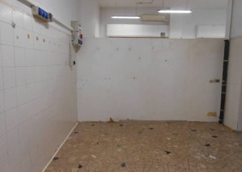 Interno non residenziale - Negozio via Luca della Robbia, 10, Torino (zona Pozzo Strada) - foto 19