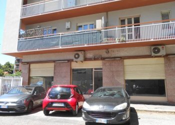 Facciata - Shop via Luca della Robbia, 10, Torino (neighborhood Pozzo Strada) - photo 8