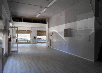 Interno non residenziale - Shop via Luca della Robbia, 10, Torino (neighborhood Pozzo Strada) - photo 11