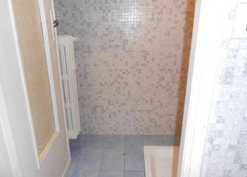 Bagno - Shop via Luca della Robbia, 10, Torino (neighborhood Pozzo Strada) - photo 33