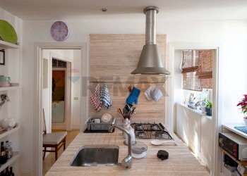 Cucina - Appartamento via Isola Bella, Roma - foto 7