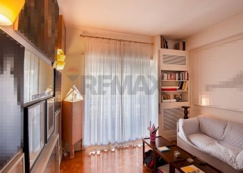 Soggiorno - Appartamento via Isola Bella, Roma - foto 15