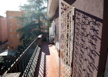 Balcone - Appartamento via Isola Bella, Roma - foto 18