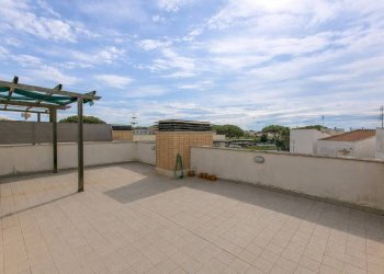 Terrazzo - Trilocale viale Tito Livio, 25, Anzio - foto 40