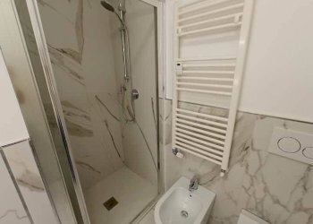 Bagno - Bilocale via Conte Rosso, 3, Torino (zona Centro) - foto 6