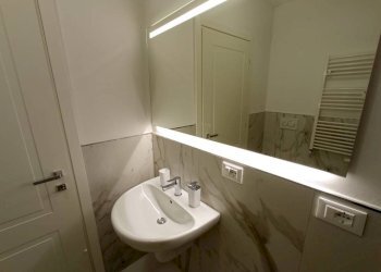 Bagno - Appartamento via Conte Rosso, 3, Torino (zona Centro) - foto 17