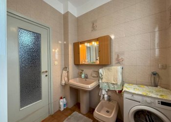 Bagno - Trilocale corso Orbassano, 224/5, Torino (zona Santa Rita) - foto 20