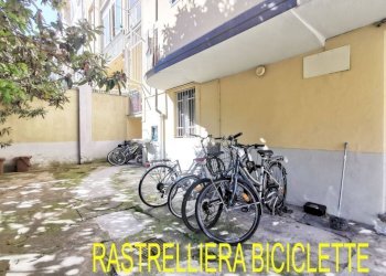 Cortile interno - Bilocale via Valentino Carrera, 3, Torino (zona Parella) - foto 23