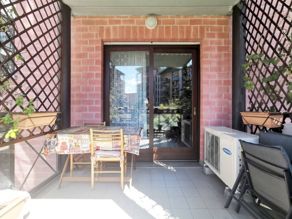 Terrazzo - Apartment corso Enrico Gamba, 37, Torino (neighborhood Borgo Vittoria) - photo 2