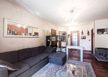 Salone - Apartment corso Enrico Gamba, 37, Torino (neighborhood Borgo Vittoria) - photo 5