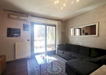 Salone - Apartment corso Enrico Gamba, 37, Torino (neighborhood Borgo Vittoria) - photo 13