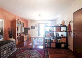 Salone - Appartamento corso Enrico Gamba, 37, Torino (zona Borgo Vittoria) - foto 14