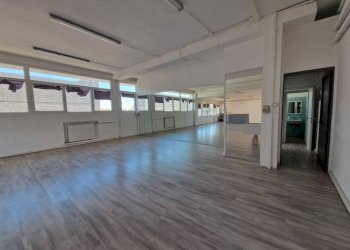 Interno non residenziale - Capannone via Varese, 36, Lainate - foto 4