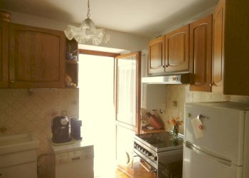 Cucina - Three-room apartment salita Gave, 31, Genova (neighborhood Struppa) - photo 12