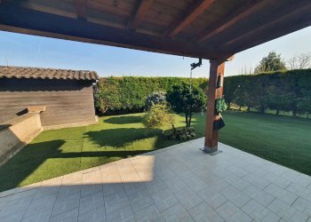 portico - Semi-detached Villa strada provinciale Strada provinciale 25, Lodi - photo 23