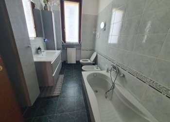 bagno padronale - Semi-detached Villa strada provinciale Strada provinciale 25, Lodi - photo 54