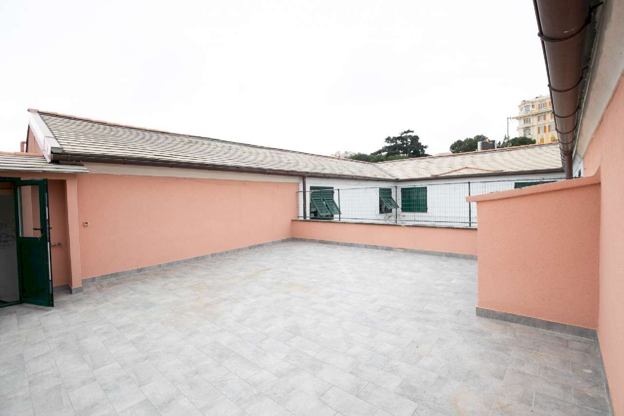 appartamento in vendita con terrazzo castelletto c - Appartamento via Caffaro, 25-9, Genova (zona Castelletto) - foto 3