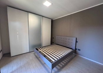 Camera da letto - Appartamento via Luigi Gavuzzi, Carmagnola - foto 12