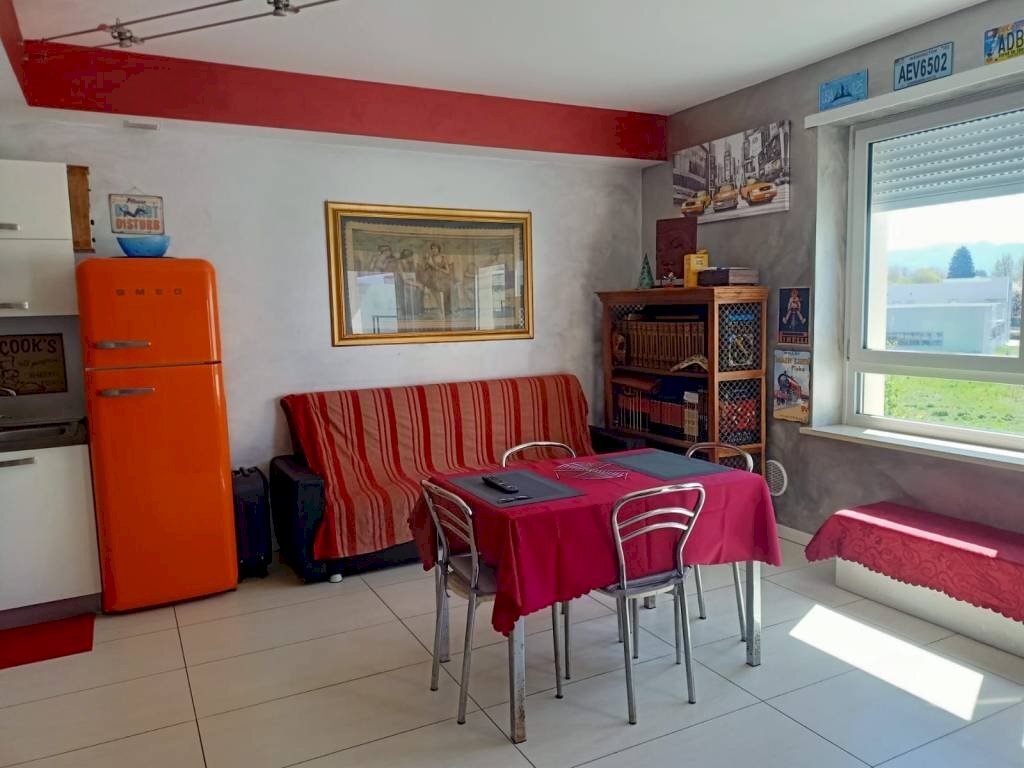 Salone - Bilocale via Sandro Pertini, Cuneo (zona Donatello) - foto 2