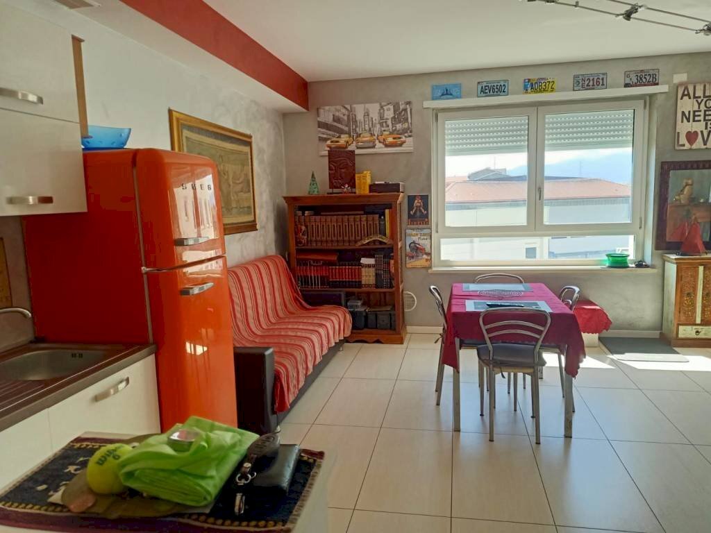 Cucina - Bilocale via Sandro Pertini, Cuneo (zona Donatello) - foto 3