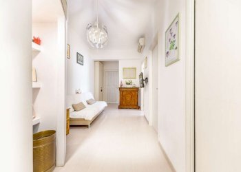 Soggiorno 4. - Trilocale via Dei Radiotelegrafisti, Roma - foto 4