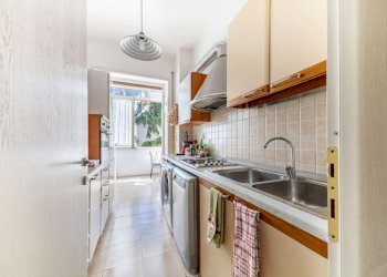 Cucina 1. - Trilocale via Dei Radiotelegrafisti, Roma - foto 5