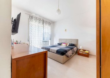 Camera da letto 3. - Trilocale via Dei Radiotelegrafisti, Roma - foto 16