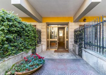 Esterno 2. - Trilocale via Dei Radiotelegrafisti, Roma - foto 27