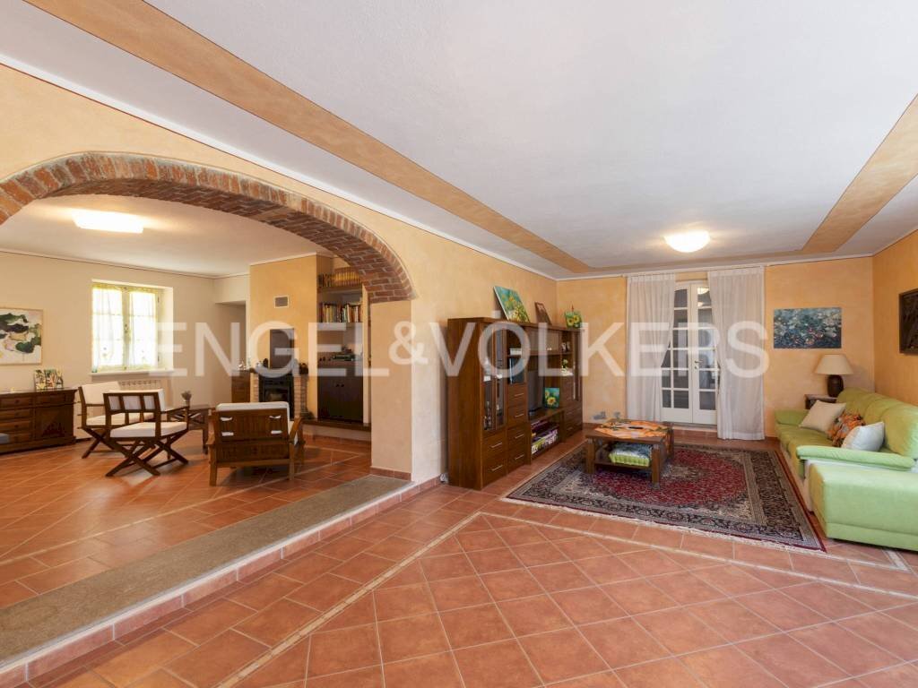 Salone - Villa via Bricco Scaiola, Monale - foto 2