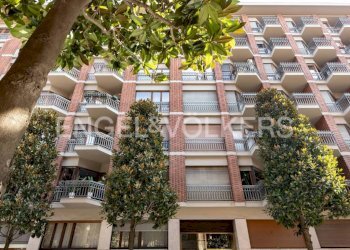 Facciata - Appartamento corso Dante Alighieri, Asti - foto 1