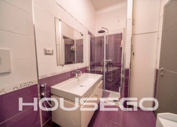 Bagno - Two-room apartment via Leonardo Montaldo, 22, Genova (neighborhood Marassi) - photo 13