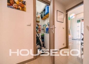 Disimpegno - Two-room apartment via Leonardo Montaldo, 22, Genova (neighborhood Marassi) - photo 16