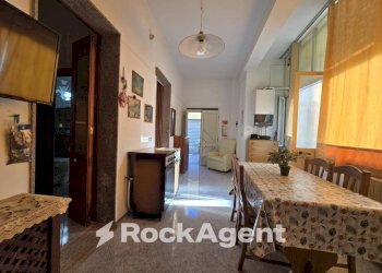 Salone - Stabile - Palazzo via Principe di Napoli, 31, Carmiano - foto 5