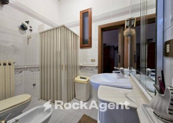 Bagno - Stabile - Palazzo via Principe di Napoli, 31, Carmiano - foto 13